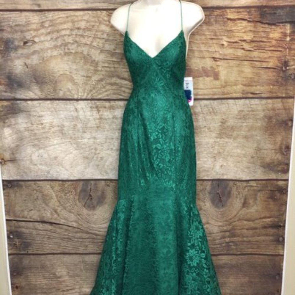 Studio 17 Size 4 Emerald Corset Lace Up Prom Dress